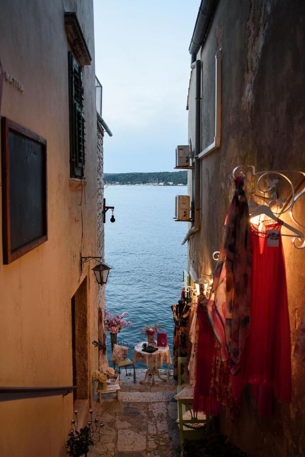 Studio Svalba Rovinj Exteriör bild